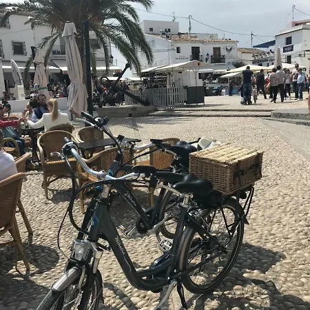 Altea, Callejeando Por Su Casco Antiguo. * Altea